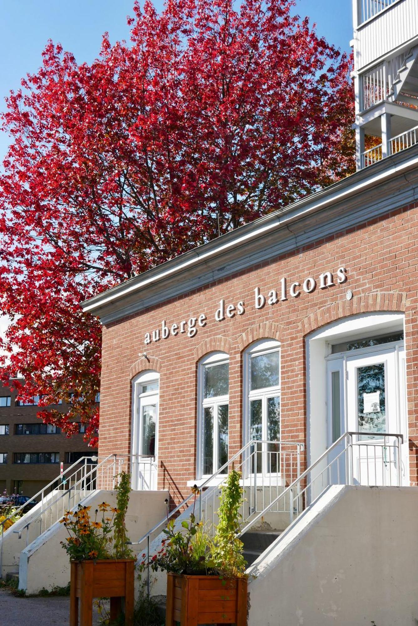 Auberge De Jeunesse Des Balcons Baie-Saint-Paul Luaran gambar